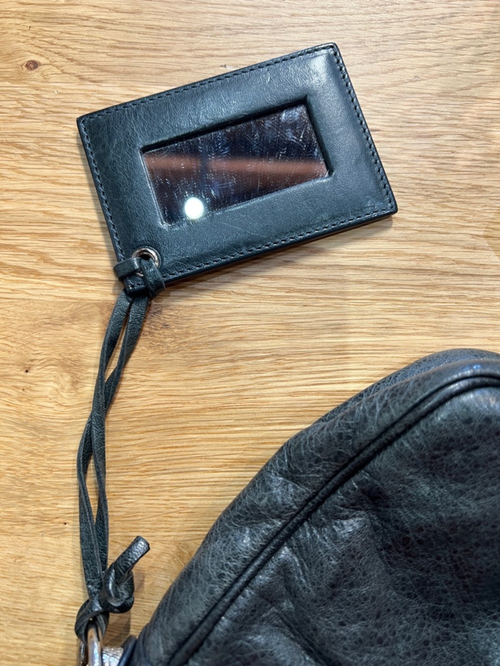 Balenciaga Giant Hip leather bag - Picture 14 of 14